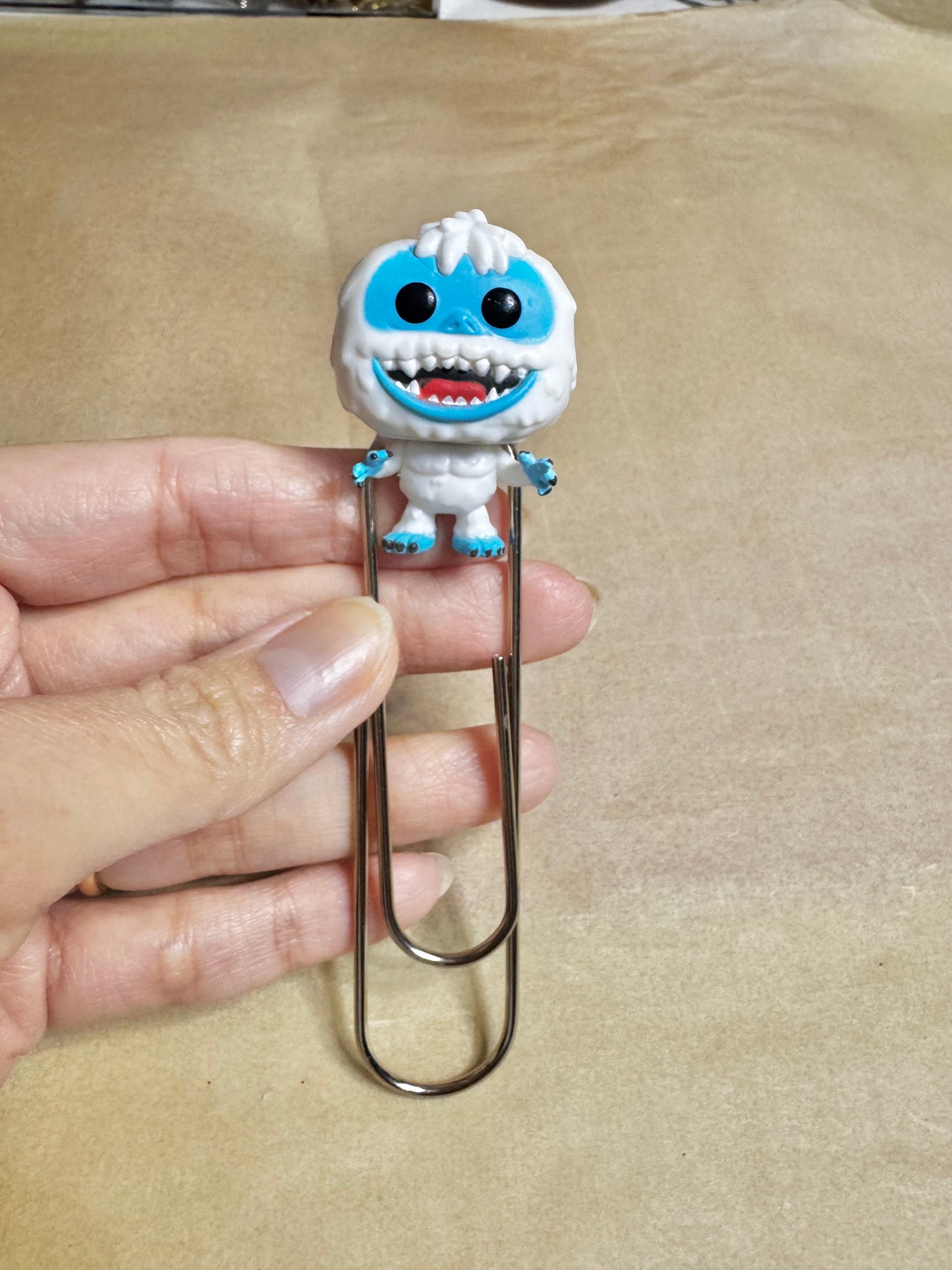 Funko Pop Abominable Snowman giant Paperclip